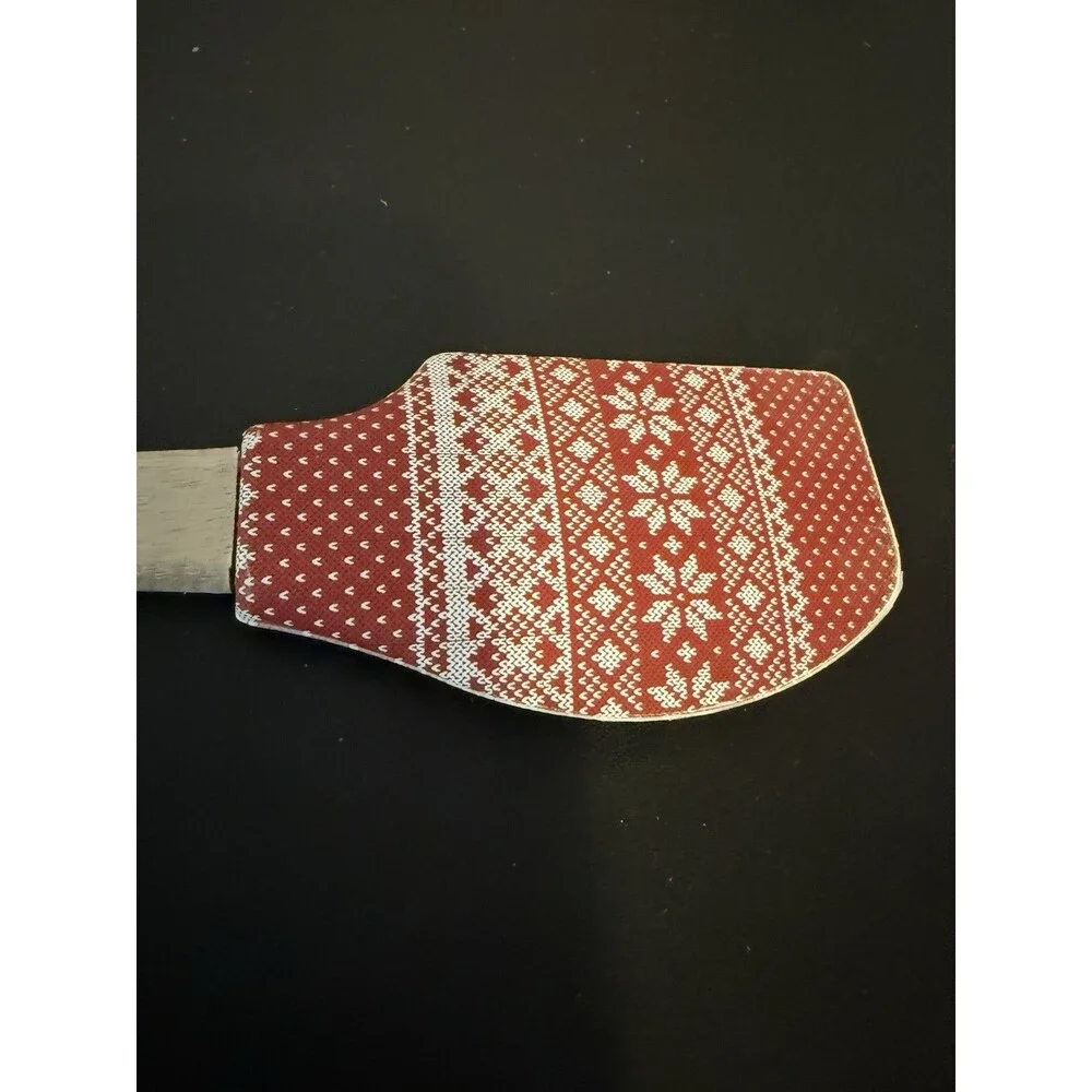 Marius Design Spatula Red and White